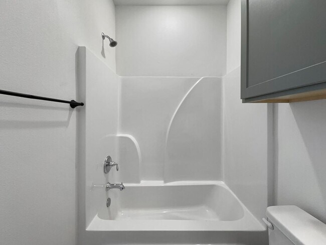 Building Photo - 5524 Itasca St