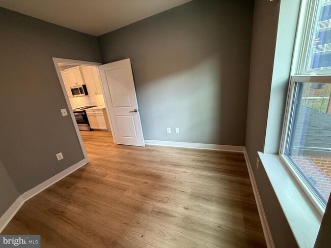 Building Photo - 4395 Peach Lily Ln