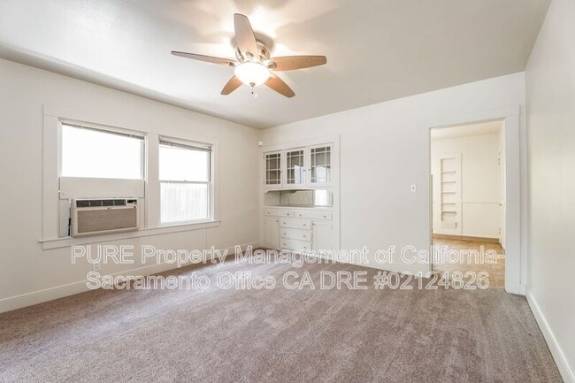 Building Photo - 2625 D St