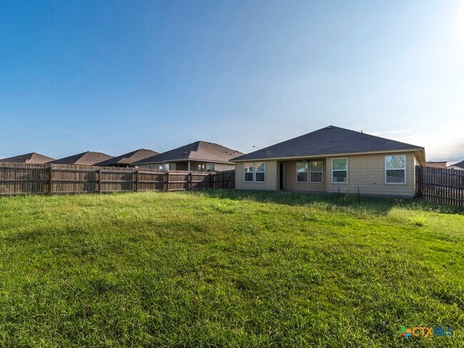 Building Photo - 216 Teron Dr