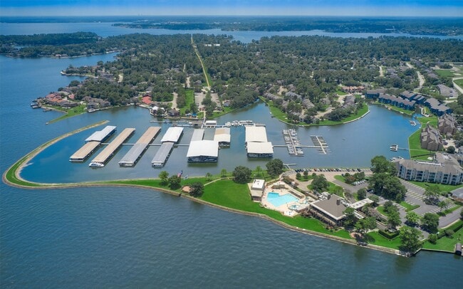 Building Photo - 3303 Woodchuck Rd