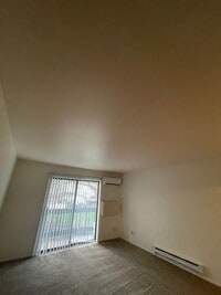 Building Photo - 1117 S Cross St