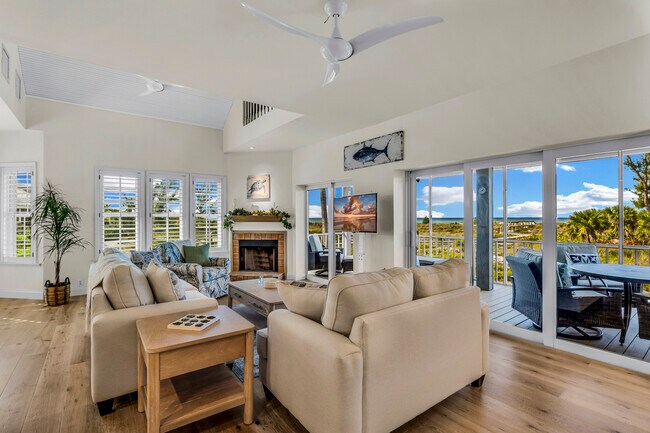 Building Photo - 7 Seawatch Dr