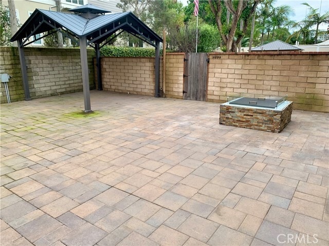 Building Photo - 7896 Seabreeze Dr