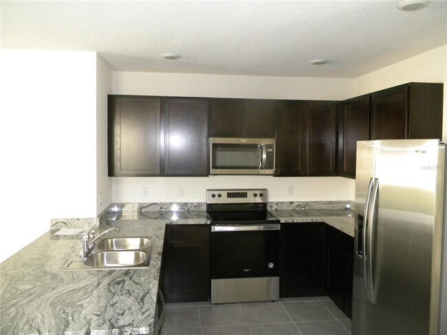 Building Photo - 34274 Jasper Stone Dr