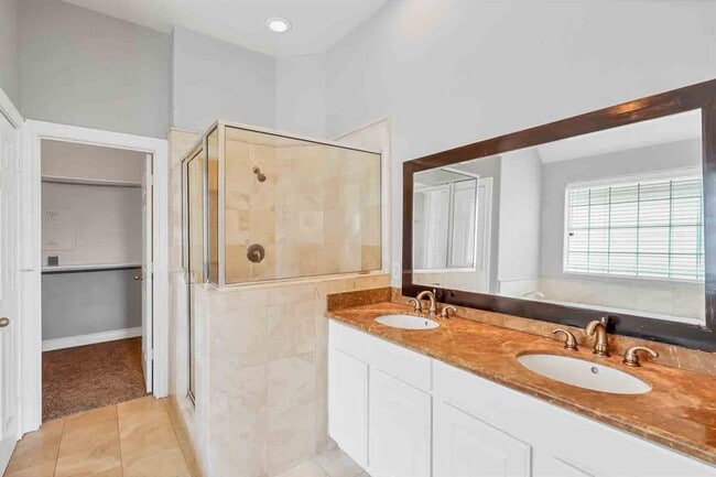Building Photo - 9028 Harbor Hills Dr