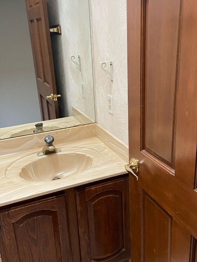 Building Photo - 5249 N Adobe Cir