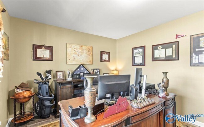 Building Photo - 111 Waltrip Dr