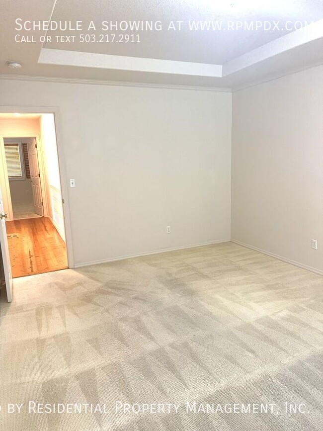 Building Photo - 6463 NW Wenmarie Dr