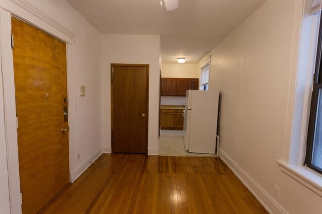 Floorplan - 5457-5459 S. Blackstone Avenue