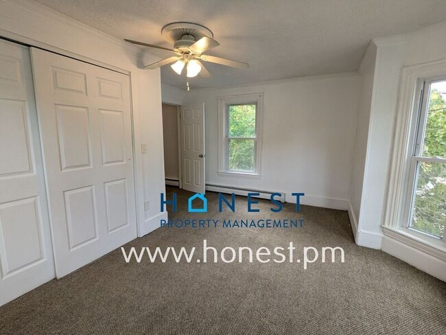 Building Photo - 41 Windsor St