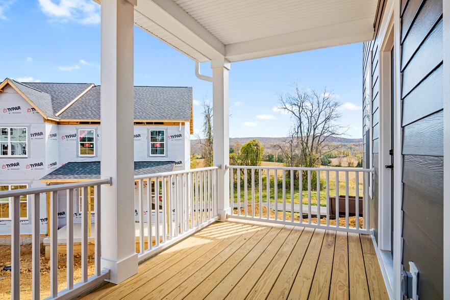 Building Photo - 1101 Balsam Ln