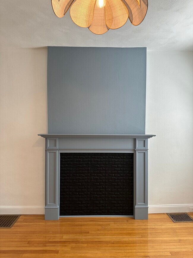 Building Photo - 4269 Botanical Ave