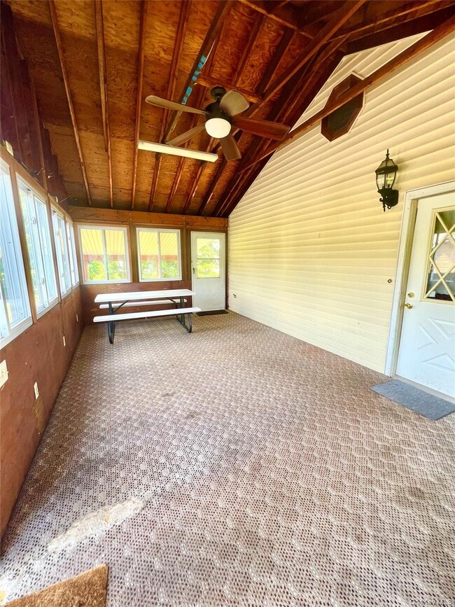 Building Photo - 950 NY-17M