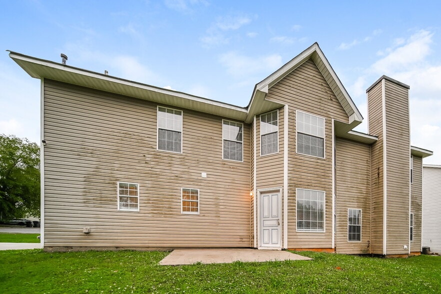 Building Photo - 505 Concord Terrace