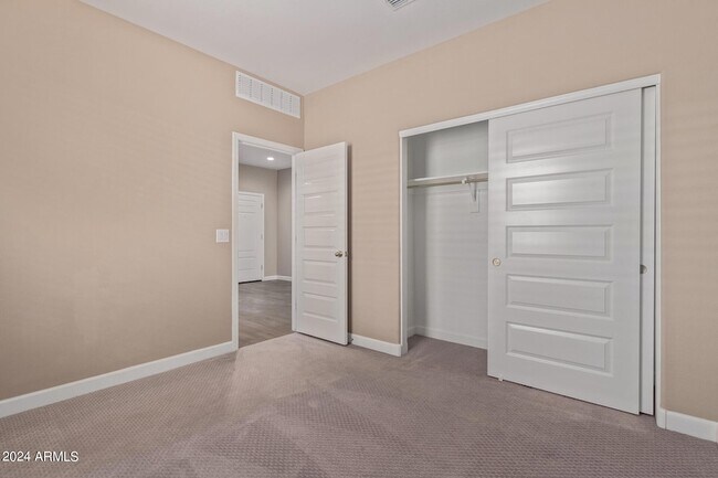 Building Photo - 36640 N Asturian Vly Wy