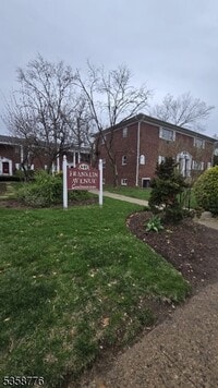 Building Photo - 640 Franklin Ave