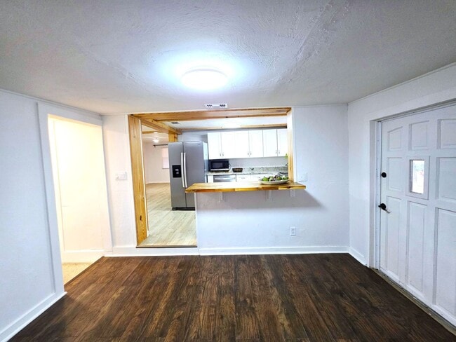 Building Photo - Vero Beach Rentals. Vero Beach Rent, LLC and Property Management Company