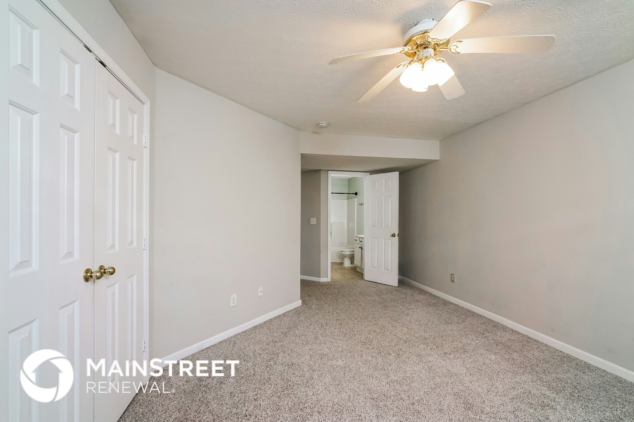 Building Photo - 10717 Bayport Rd