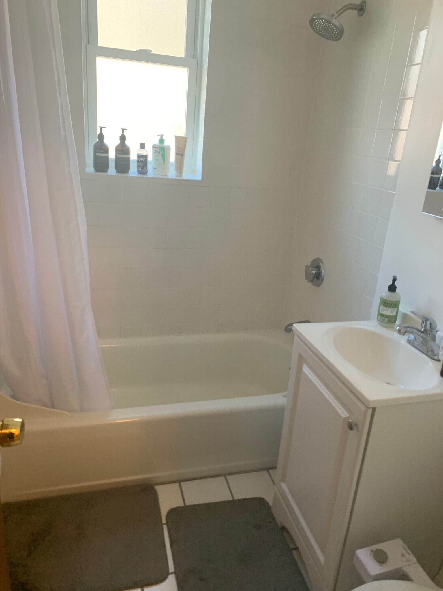 Building Photo - 111 Norway St