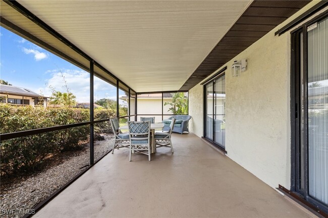 Building Photo - 6066 Perthshire Ln