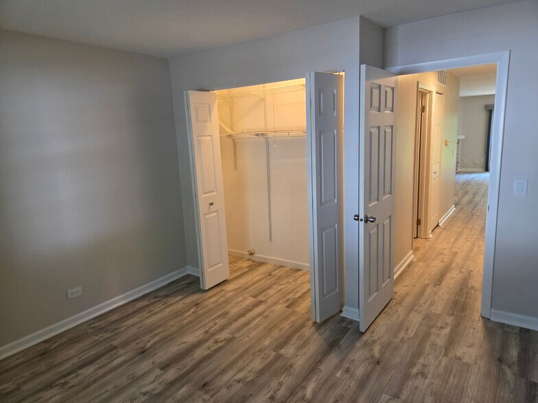 2nd Bedroom Closet - 301 Pembridge Ln
