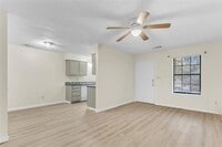 Building Photo - 211 W Trinity St