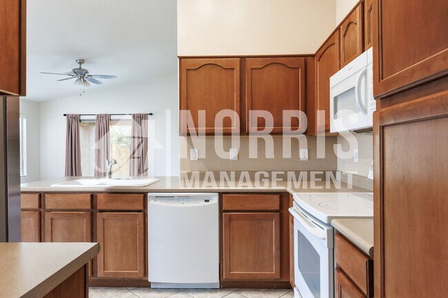 Building Photo - Beautiful Home for Rent NOW