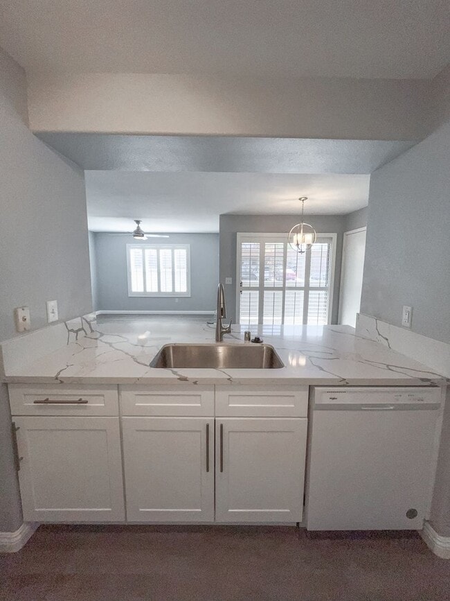 Building Photo - **COMING SOON 04/15/2026** Modern 2-Bed, 2-Bath Condo in Gated Montana Community – Silverado Ranch