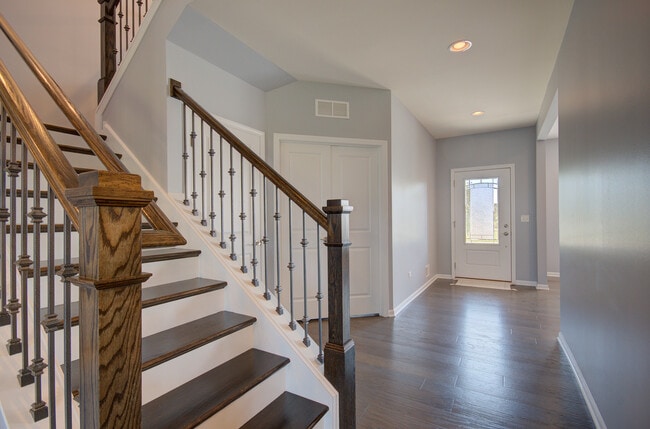 Building Photo - 15728 Brookshore Dr