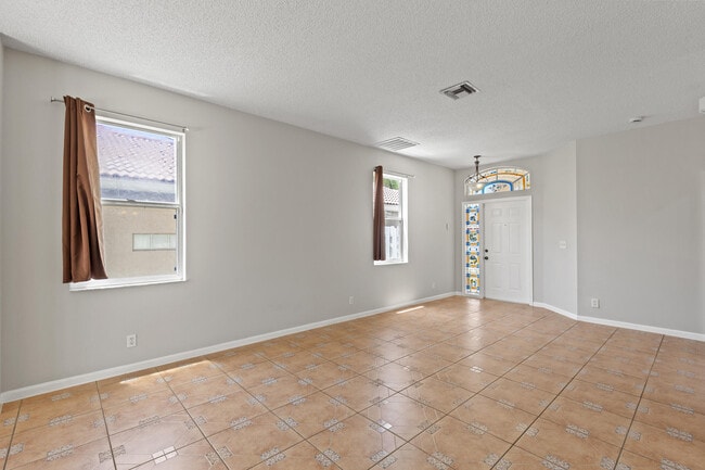 Building Photo - 7842 Springfield Lake Dr