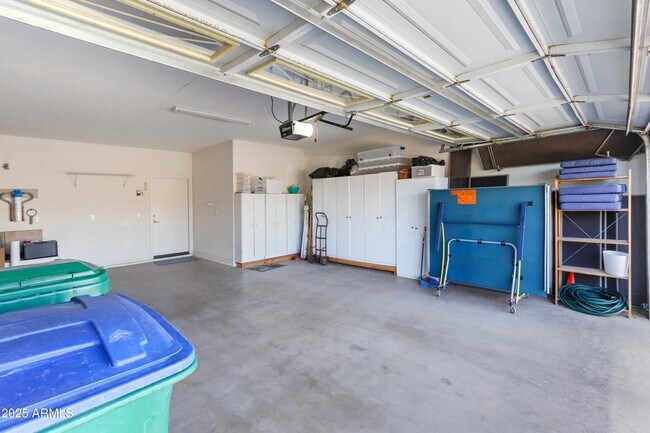 Building Photo - 20934 Sweet Dreams Dr