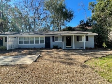 Building Photo - 1410 McCauley Rd