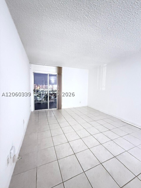 Building Photo - 4550 NW 9th St
