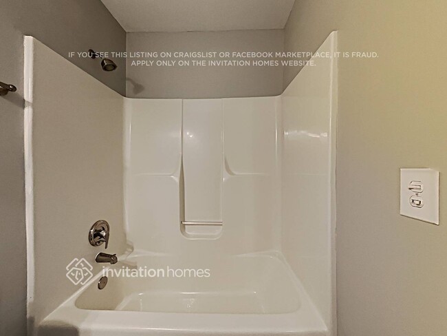 Building Photo - 1360 Mistletoe Ridge Pl NW