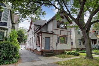 Building Photo - 161-163 Hamilton St