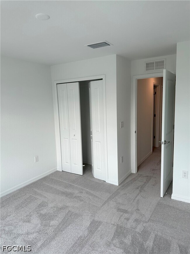 Building Photo - 14237 Oviedo Pl