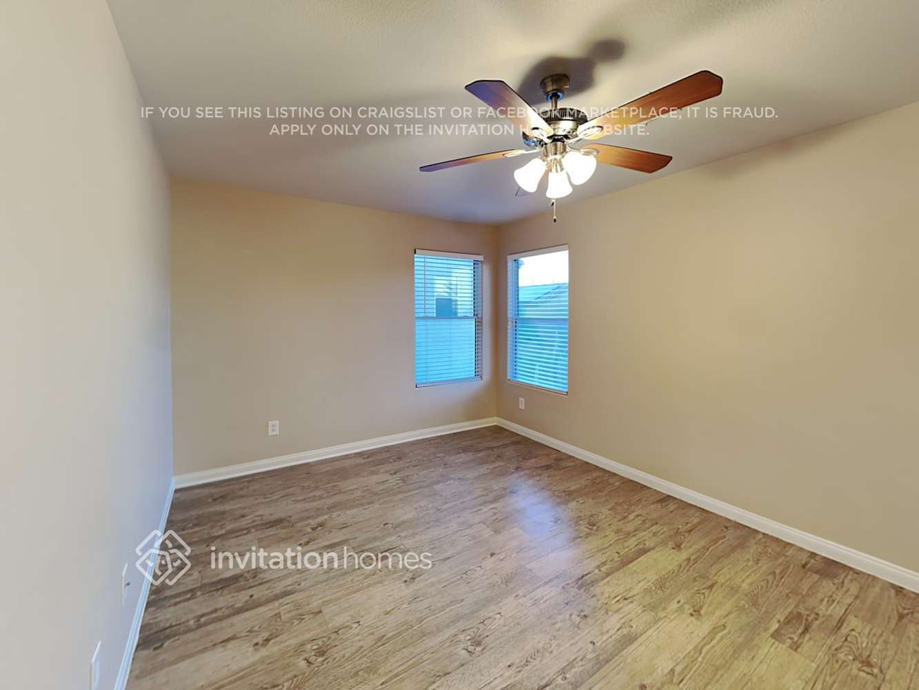 Building Photo - 280 Bella Calabria Ave