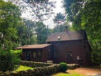Building Photo - 205 Pequot Trail
