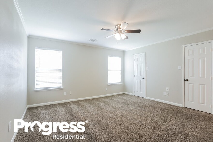 Building Photo - 18211 Hammondsport Ln