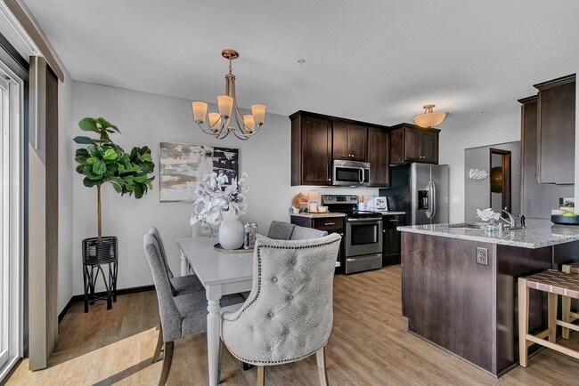 Building Photo - 1244 7th Ave S