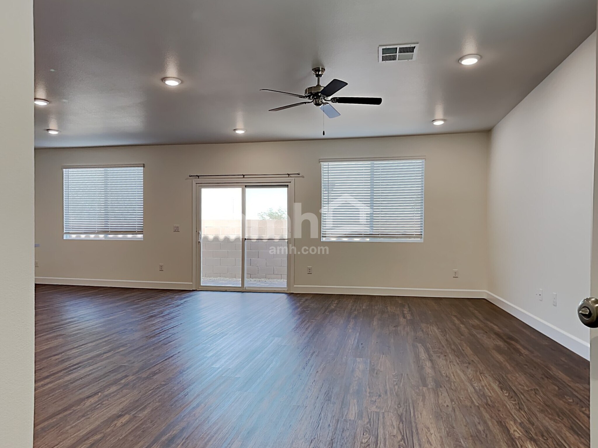 Building Photo - 6038 Theodore St