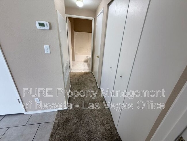 Building Photo - 7230 Indian Creek Ln