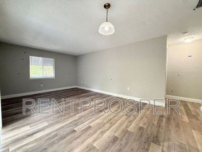 Building Photo - 4111 S Semoran Blvd