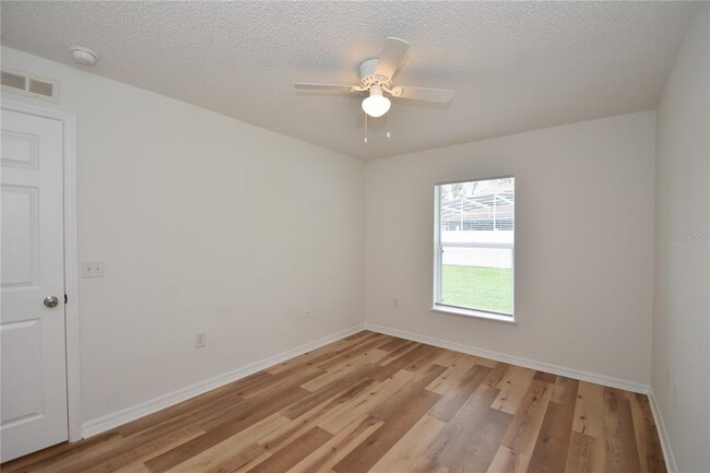 Building Photo - 14 Ryley Ln