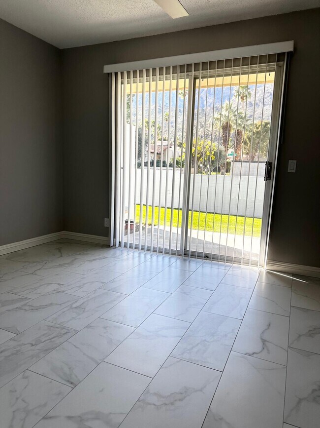 Building Photo - 2210 S Calle Palo Fierro