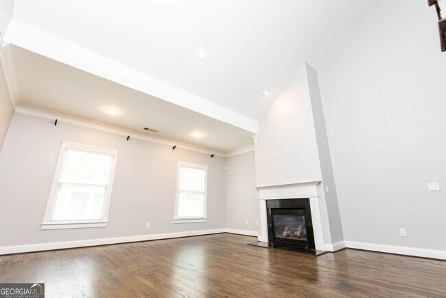 Building Photo - 1705 Barfield Run NW