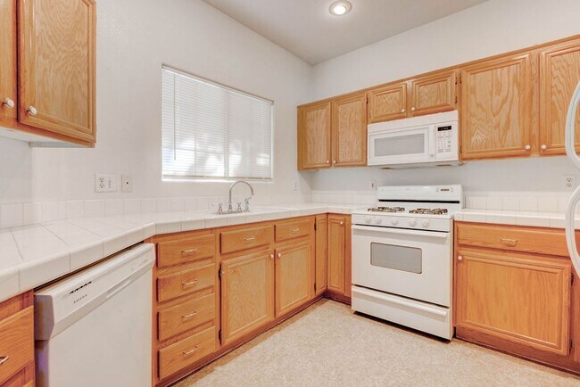 Building Photo - 1846 Scimitar Dr