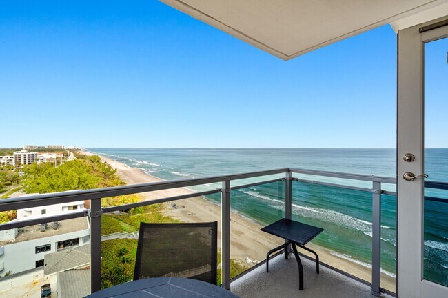 Building Photo - 2066 N Ocean Blvd