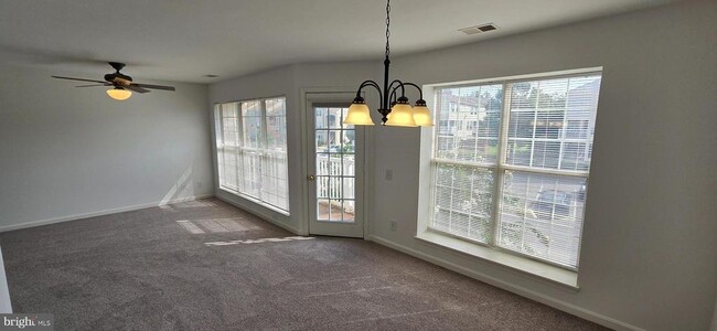 Building Photo - 9262 Cardinal Forest Ln